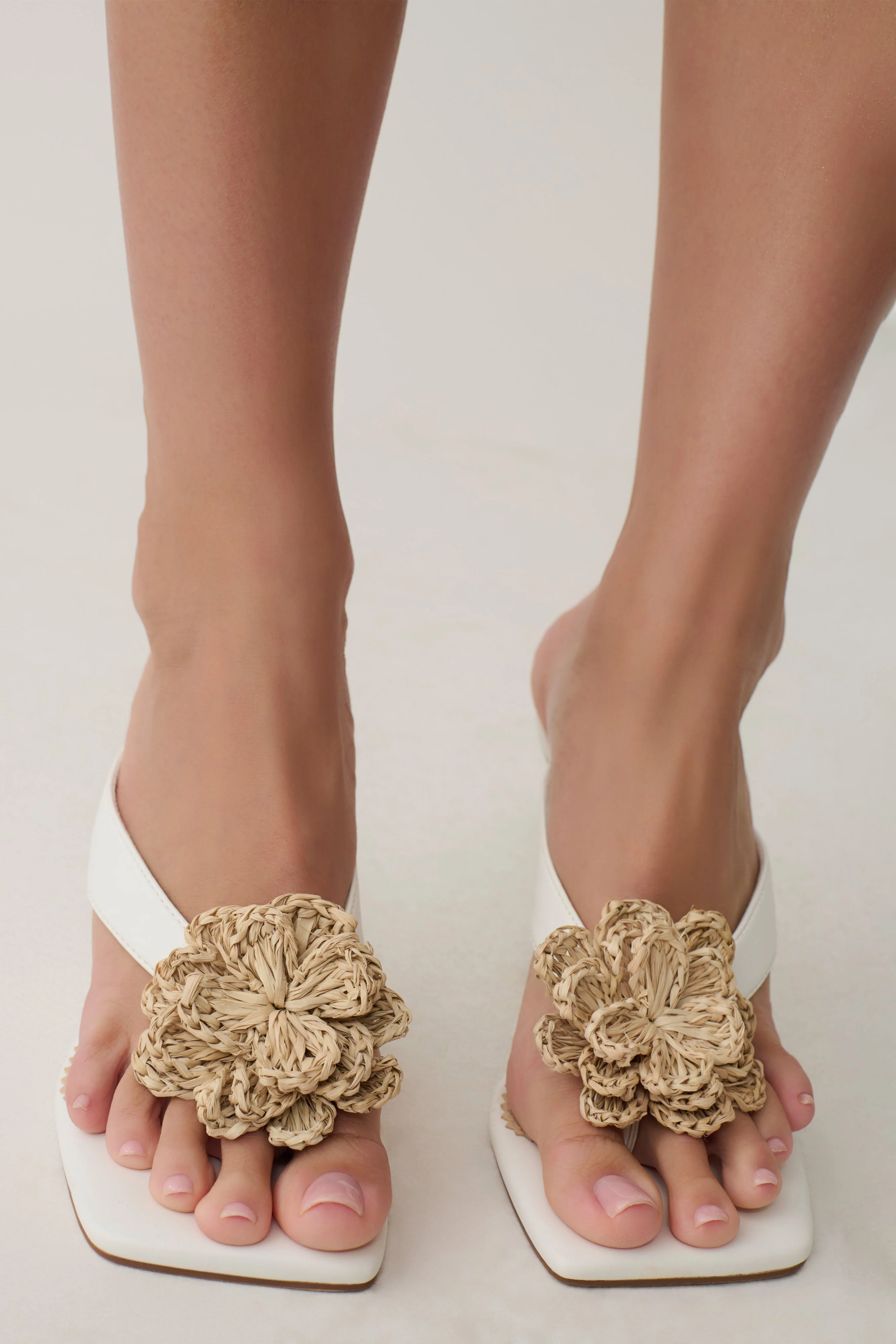 Reed Floral Raffia Heel - Ivory - Image 3